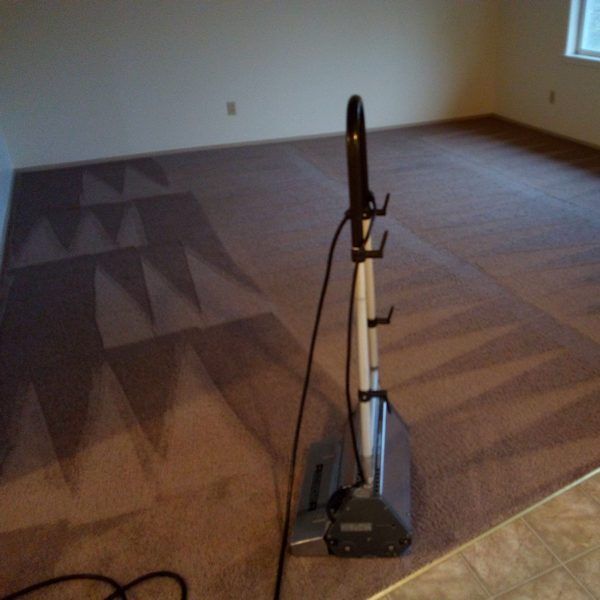 Ultra low moisture carpet cleaning in Longview, WA for high-traffic commercial areas and immediate usability.