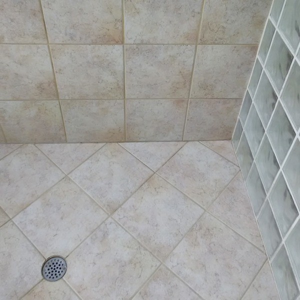 puiri tile and grout after